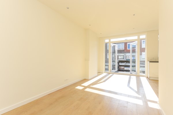 Medium property photo - Voltastraat, 3112 ML Schiedam